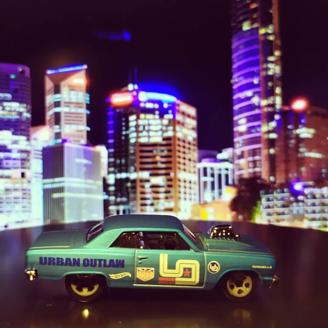 Lyavix's tweet photo. '64 Chevy Chevelle SS #nightburnerz #hotwheels #hotwheelscollector #diecast #scale164 #toycars #hotwheelsphotography https://t.co/fQWRgcsUfj