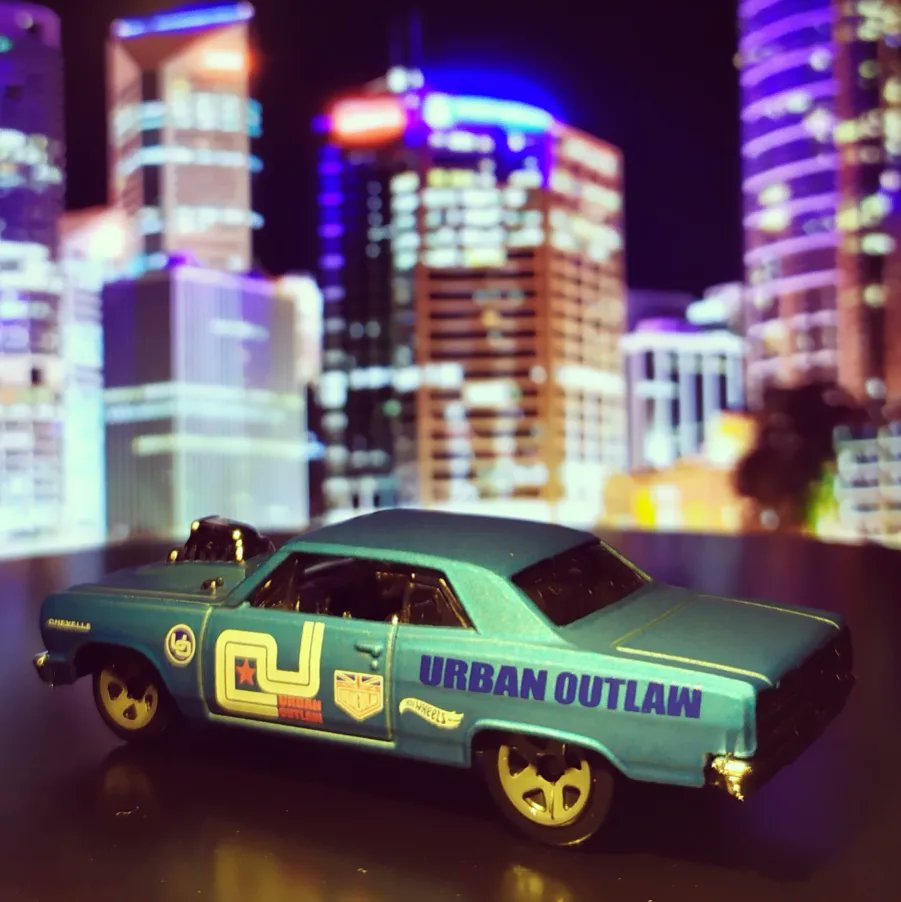 Lyavix's tweet photo. '64 Chevy Chevelle SS #nightburnerz #hotwheels #hotwheelscollector #diecast #scale164 #toycars #hotwheelsphotography https://t.co/fQWRgcsUfj