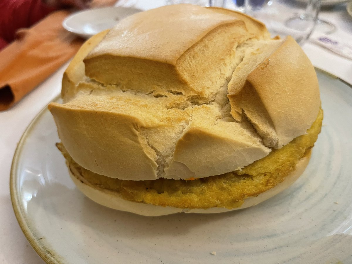 jorge_garciad's tweet photo. . #SantaAgueda #DíaDeLaTortilla #Bodigo https://t.co/QBMc67RcfK