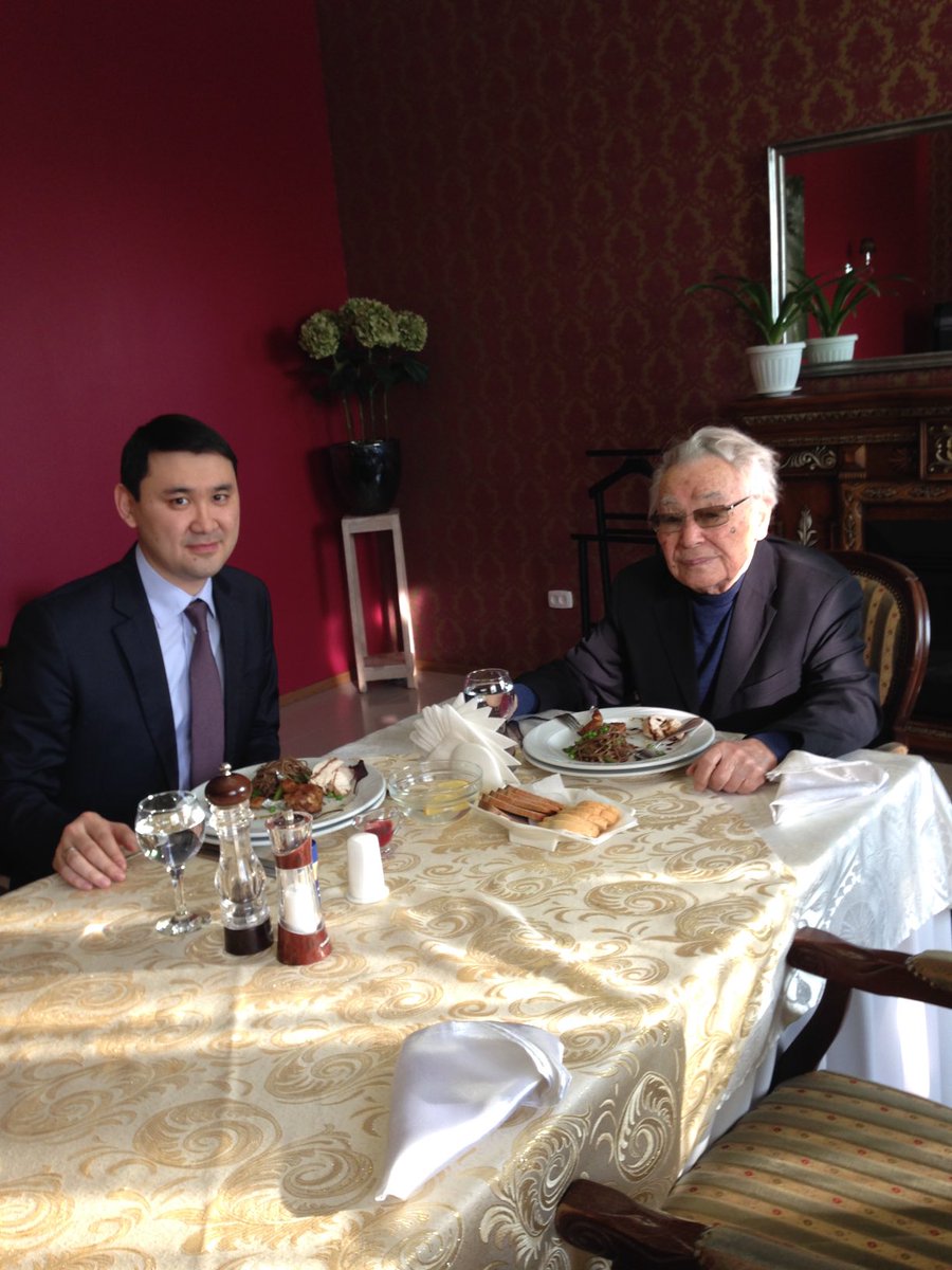ArmanZh's tweet photo. Ақсақалымыз иманды болсын! https://t.co/AnPOvwNhCX