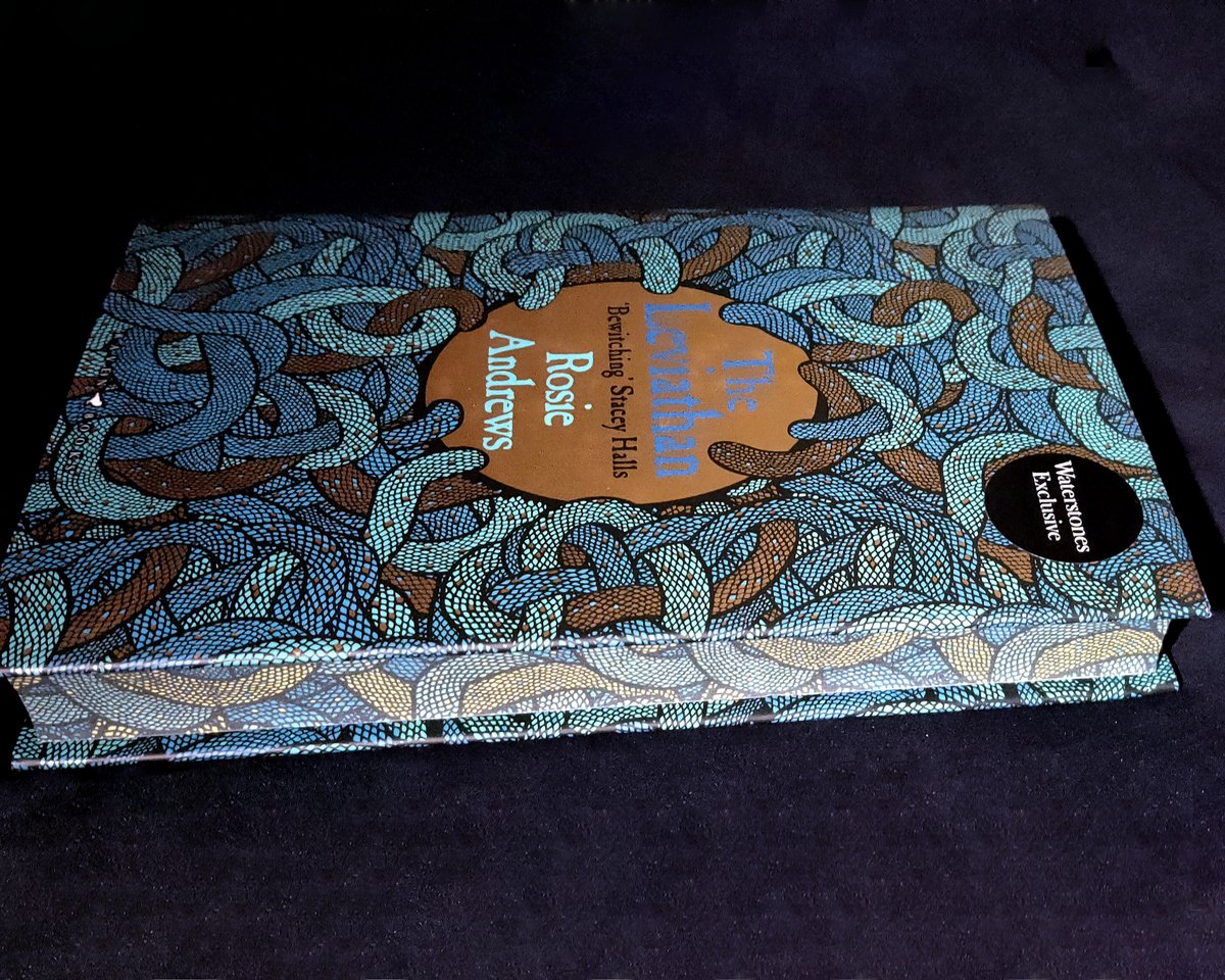 GeekyNerfherder's tweet photo. #NewSwag 
#TheLeviathan by @rosieandrews22

@Waterstones exclusive Signed #Bookplate edition with sprayed edges.

#CoverArt by @DavidMann18

#SheIsAwake #RavenBooks @BloomsburyRaven https://t.co/TqYRcGovDD
