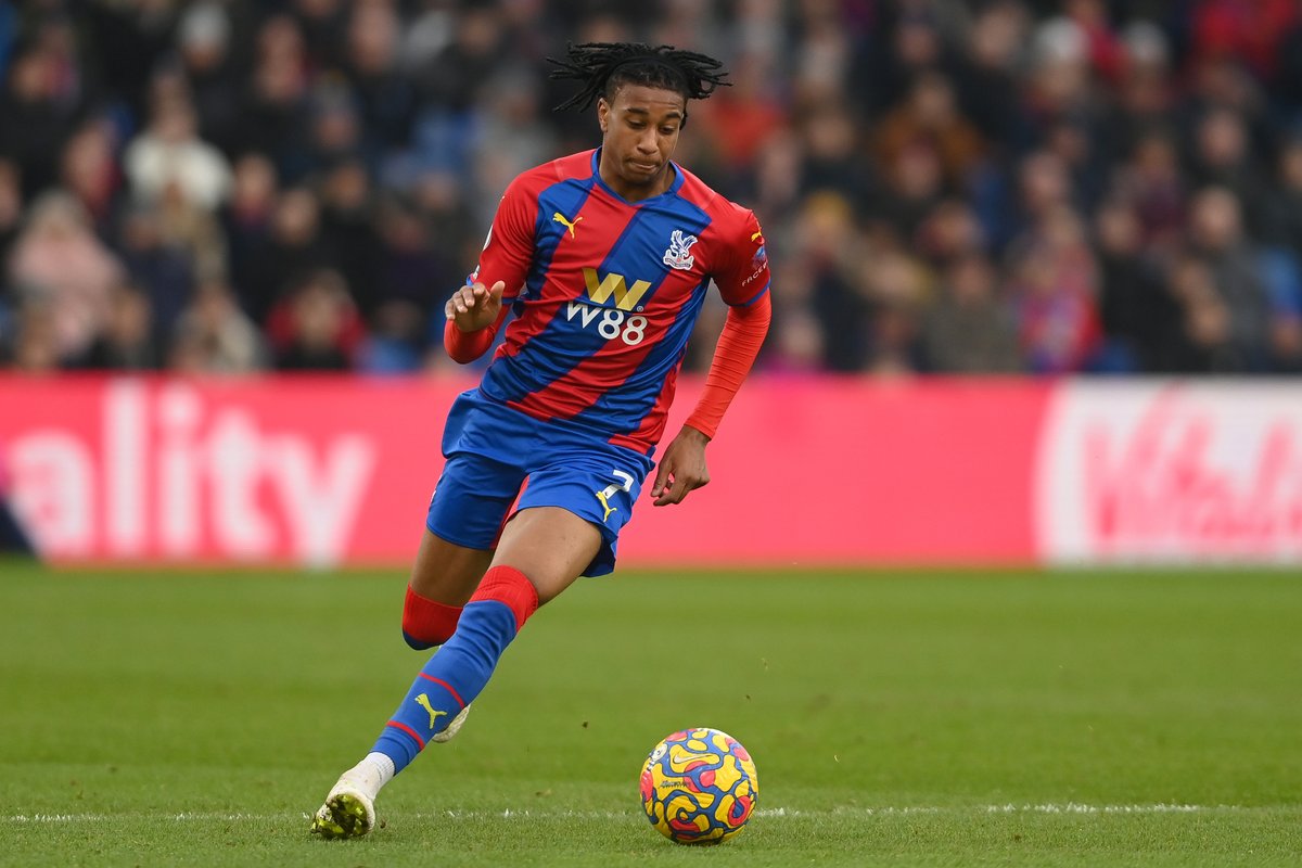 EmiratesFACup's tweet photo. 👑 @CPFC's CUP KING 👑

#EmiratesFACup https://t.co/hLLfcm7A7C