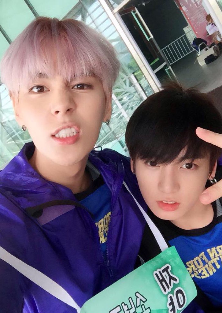 родители бтс