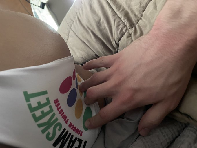 Having fun with @TeamSkeet finger twister 🙌😈💕 wanna play?! https://t.co/tLhEm8I6vP<a class="tags" href="/tag/teamskeet">@teamskeet</a><a href="/tag/meow"class="tags"><span>#meow</span></a>