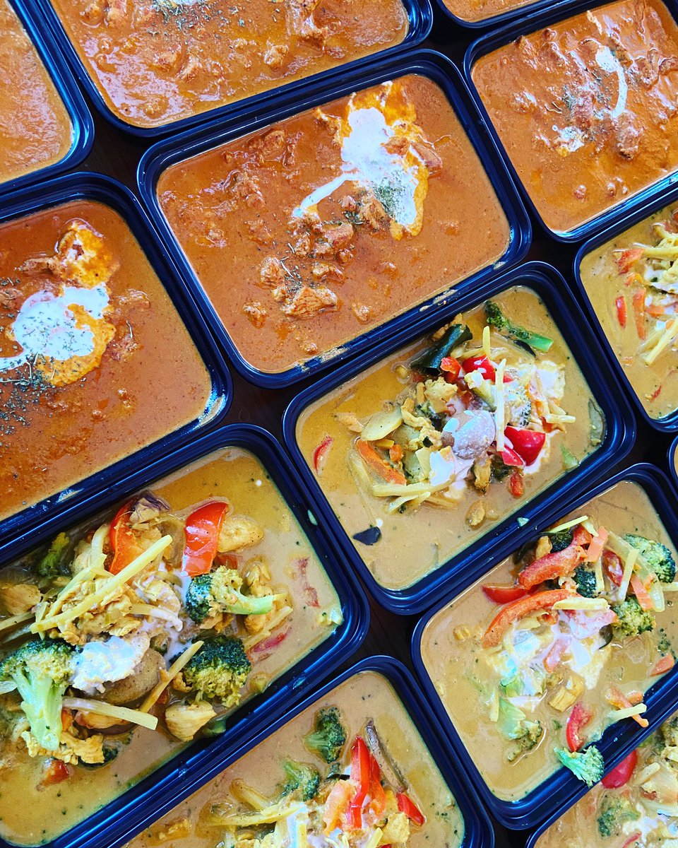 Made extra butter chicken and the coconut curry for Grab&amp;go for our customers to restock their fridge.Because we are not open on Sundays and Mondays .#sulawok #grabandgo #ottawatakeout #ottawaasianfood #localbusiness #supportlocal