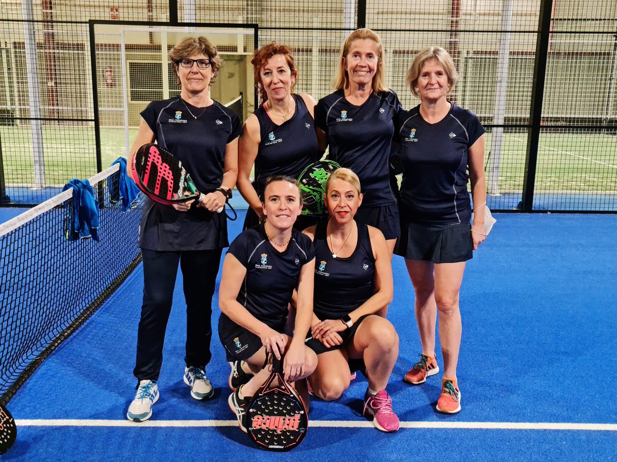 RZCT_oficial's tweet photo. 💙🎾👏 Victoria del RZCT Más Que Padel contra el Urban por 2-1 #masquepadel #rzct #somosrzct #padel https://t.co/Yvi6PpaHIK