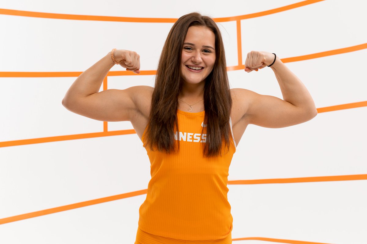 Sara Borton sets a PB in women's pole vault, clearing a height of 4.09m (13-5)!

Hannah Jefcoat posts a season-best at 4.09m (13-5)

#GBO ⏱️