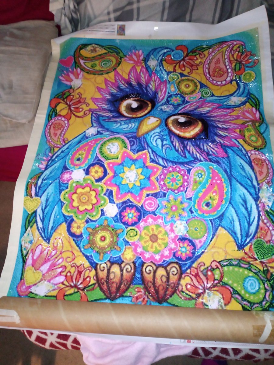 bcooley1983's tweet photo. Momma loves these 5d diamond paintings. This one she completed during the start of the Pandemic. #5ddiamondpainting https://t.co/uyQMTiCYAj