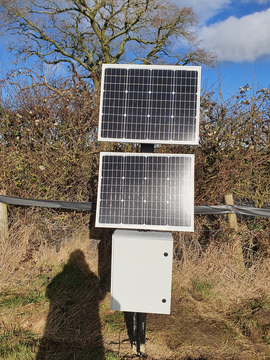 AclWelding's tweet photo. Solar powered canterlever gate with redwood infills and a GSM intercom.
https://t.co/jnhD2vg3jI #drivewaygates #electricgates https://t.co/lhK2DkQD5L