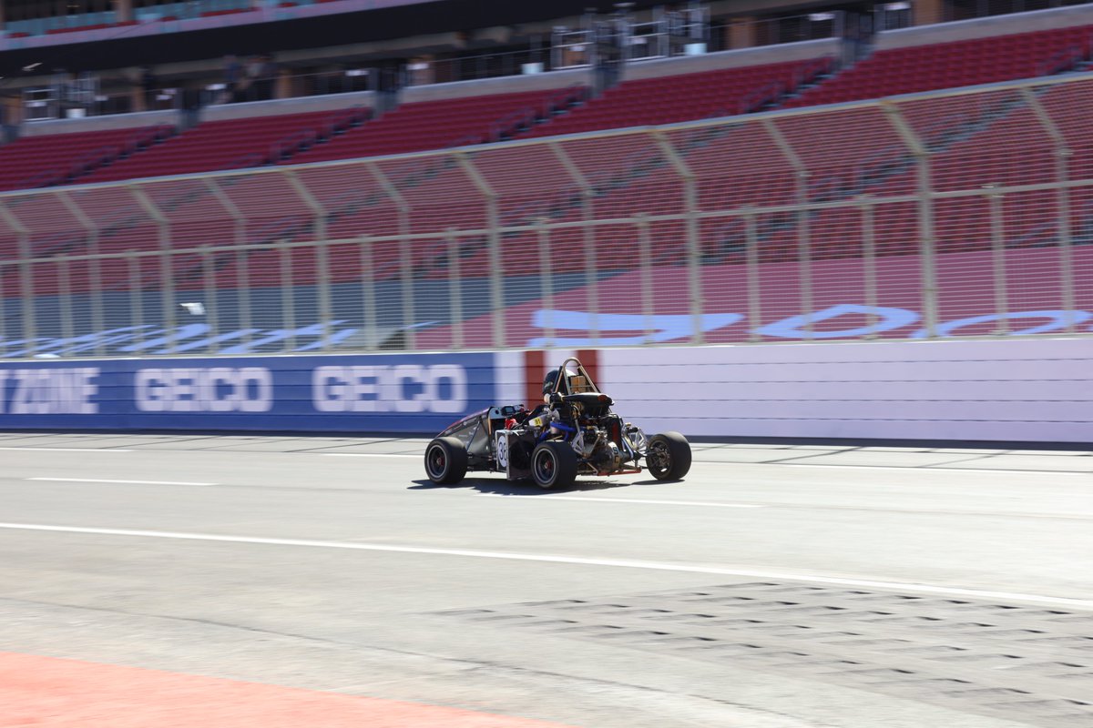 Wow! What an amazing opportunity with @nascar to drive at the @lacoliseum! Thank you to @uscedu @uscviterbi and our amazing partners that help us in everything, this would not be possible without you! Finally thank you to @abc7la @nbcla for covering it all! Same time next year?