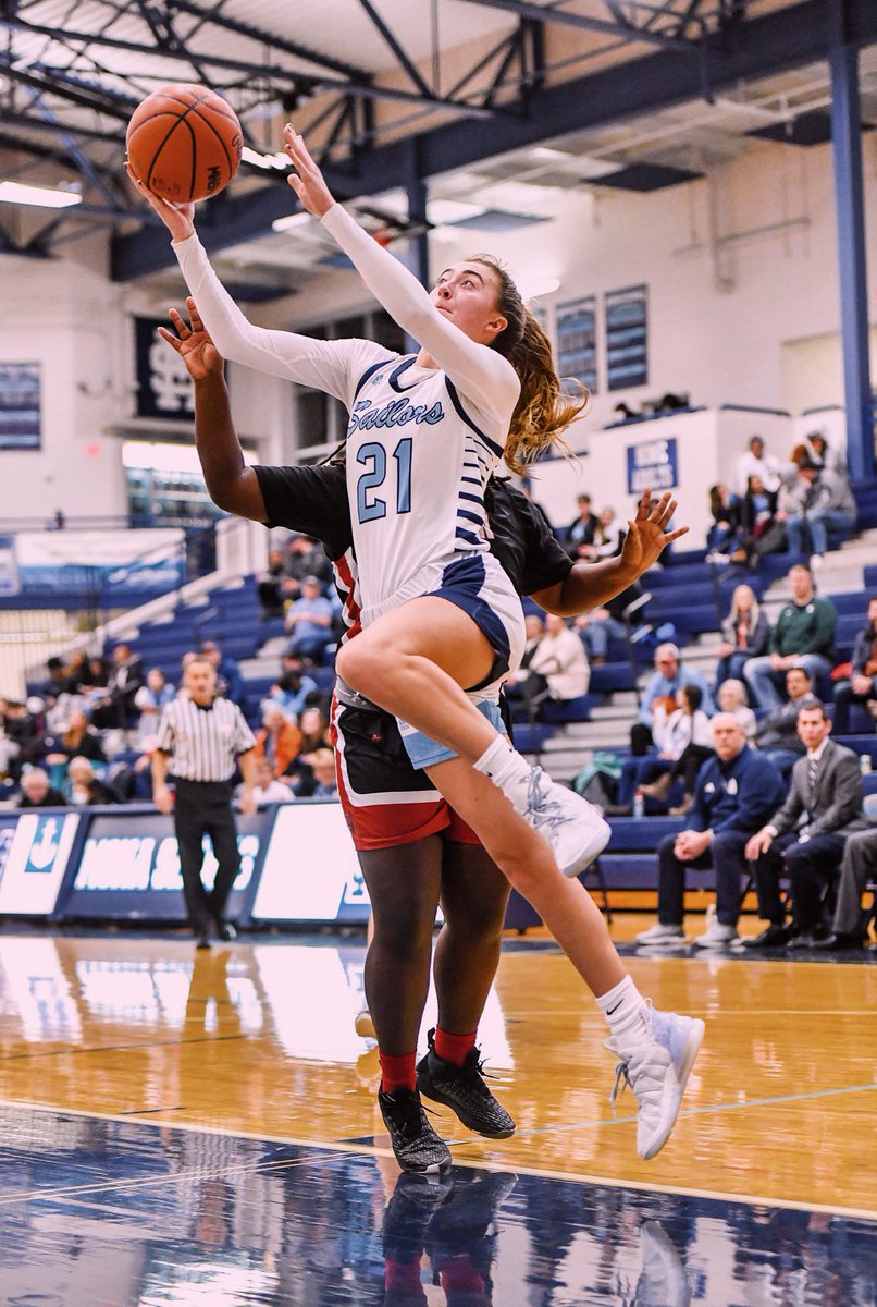 lilyy_miller's tweet photo. So grateful!! 💙🤍💪🏼 #MAISDShowcaseaward 
@TConrad231 @LadySailorHoops https://t.co/C0DiD4vRby