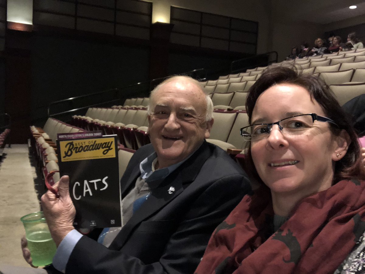 habpc2001's tweet photo. Celebrating someone turning 78 years young by seeing Cats! #Cats #bdayshow @aikenjdeere @uscgirl213 #HBDPops 🎊🎉🎊🎉 #Broadway https://t.co/69mD8ADpRN