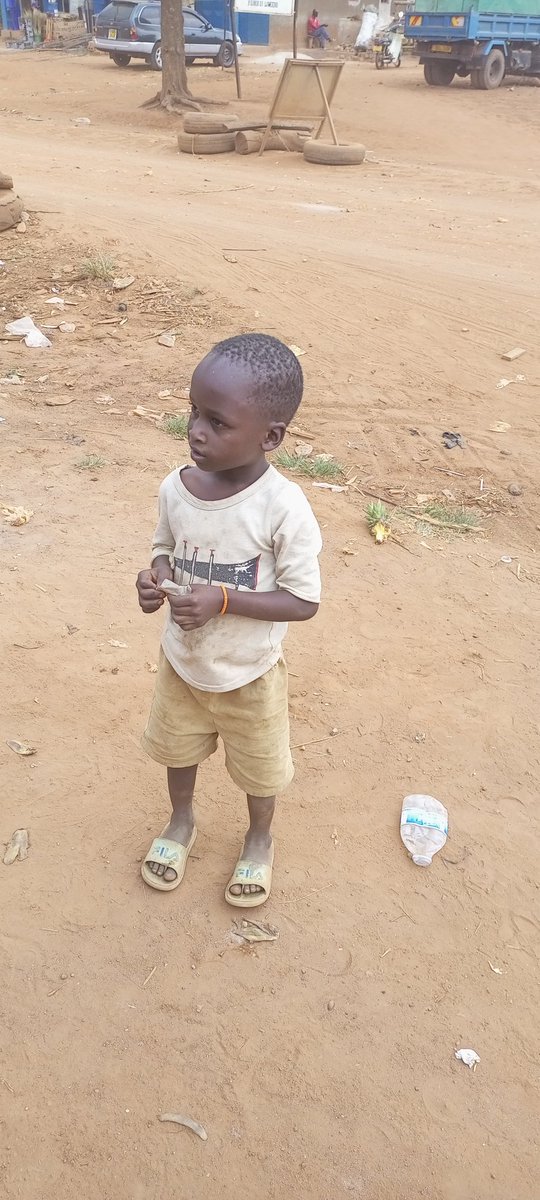 Front_Aid_'s tweet photo. Meet Allan Mutawe 4years of age all he needs is to go back to school. Any one willing to support him please inbox me. Thank you. https://t.co/IUISaEJuKp