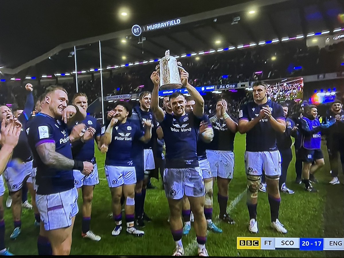 So so happy!!! @gregortownsend @scotrugby #CalcuttaCup #backingblue #YesScots #JohnsonOut12