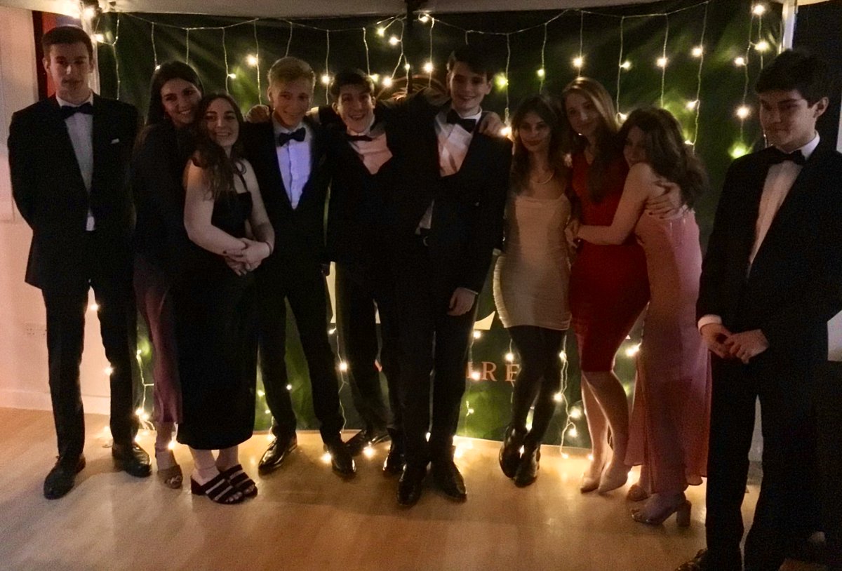 EmbleySixthForm's tweet photo. Thursday night’s Nightingale Lecture was such a joy!
Thank you @apsmunro for such an excellent lecture; it was great to see the return of such traditions 
@plascottfra @PompandPetals @Embley https://t.co/38LNQXJVmc