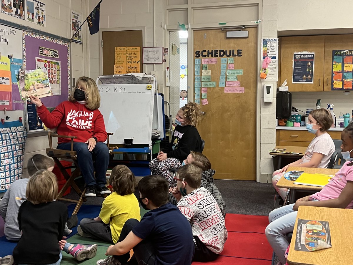 CentralPauline's tweet photo. Celebrating #WorldReadAloudDay a little late @CentralPauline due to our snow day.  #wearePC #PCproud #PCBuildingOurLegacy https://t.co/1KjDgvrTWQ