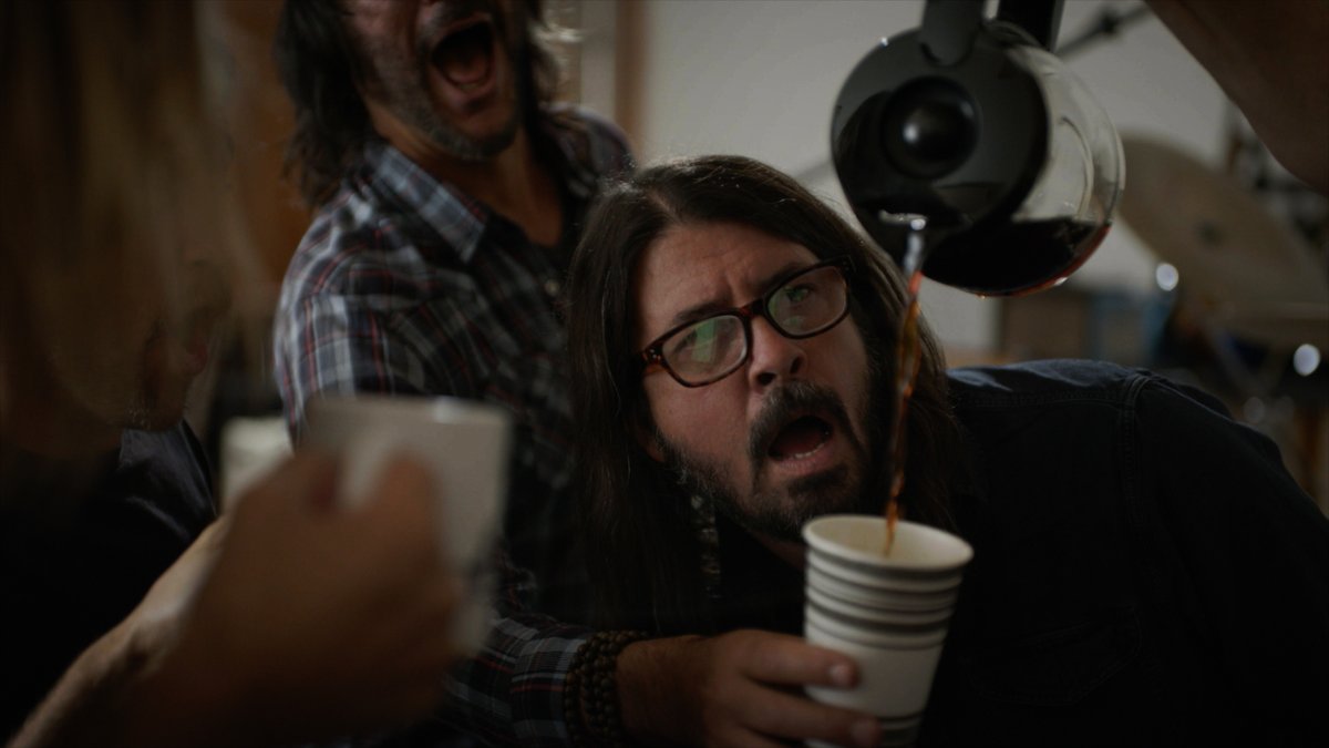 foofighters's tweet photo. #waitingonawar #timeslikethose #freshpotix #niva https://t.co/XI2iLLSCke