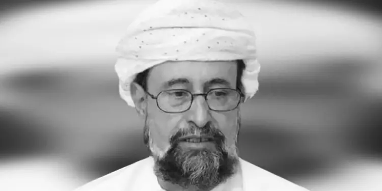 MuawiyaAlrawahi's tweet photo. الأستاذ هلال العامري إلى ذمة الله. أبُ الملتقى الأدبي، وصديق ومعلم أجيالٍ من الشعراء، والكتاب، والأدباء. أحسن الله عزاءكم يا ليث، ويا ذي يزن. أحسن الله عزاء كل من أحبَّهم وأحبّوه. غفر الله لك ورزقك جنات النعيم يا عمي هلال. https://t.co/bz4hpGvoUB