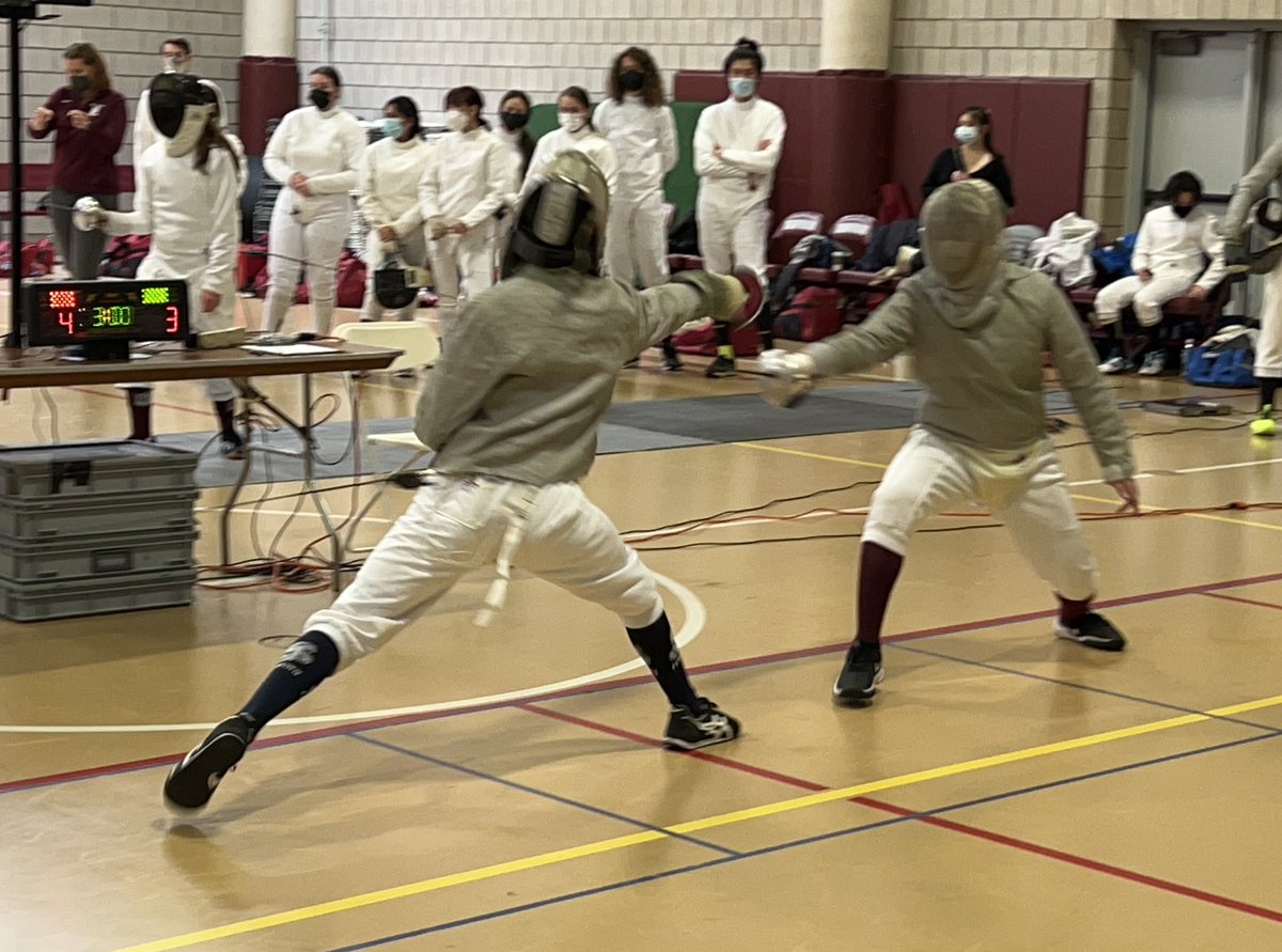 SJP_Fencing's tweet photo. Eagles with a decisive 17-10 victory over Hopkins in New Haven, CT @sjpathletics @TheNestSJP https://t.co/9XKsjjNV4k