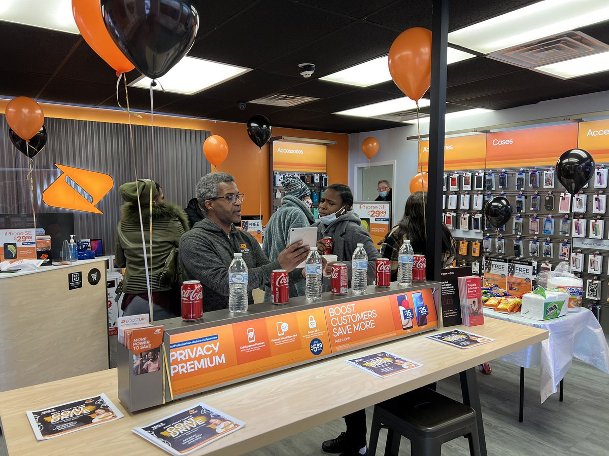 invinzcible™ (@vtruongcao) on Twitter photo #KeepPhillyWarm #CoatDrive is happening now at <a href="/boostmobile/">Boost Mobile</a> 1400 Point Breeze!! Come thru and hang out with <a href="/minasaywhat/">MINA SAYWHAT</a> and <a href="/rnbphilly/">NAER ProtocoI</a> from 2-4pm. #FreeTablets #Refreshments #SpecialPromos #Giveaways 🎉🎈🧥🍩☕️🛍 #PhillyEvents #BoostJawn #KeepPhillyWarm #CoatDrive is happening now at <a href="/boostmobile/">Boost Mobile</a> 1400 Point Breeze!! Come thru and hang out with <a href="/minasaywhat/">MINA SAYWHAT</a> and <a href="/rnbphilly/">NAER ProtocoI</a> from 2-4pm. #FreeTablets #Refreshments #SpecialPromos #Giveaways 🎉🎈🧥🍩☕️🛍 #PhillyEvents #BoostJawn