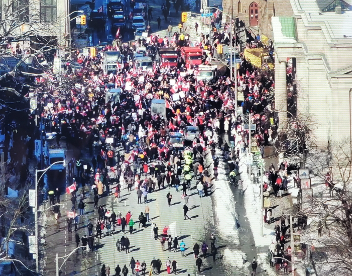 Vehicles and people must make room for emergency vehicles to pass through.
Peel medics were slowed at Avenue and Bloor due to trucks and protestors. This is unacceptable and will not be tolerated.
There are traffic delays across the city due to protests.