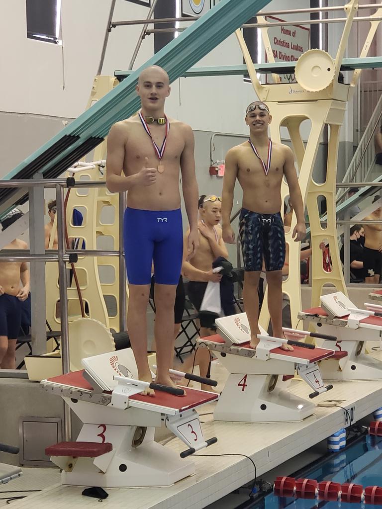 WildkitSwimming's tweet photo. Will Huston 3rd Nate Cvetas 4th ! And Max Mathis 8th! Big scoring for the Kits in the 100 Free! #CSLFROSH #swimKits https://t.co/wTtGQbs6ay