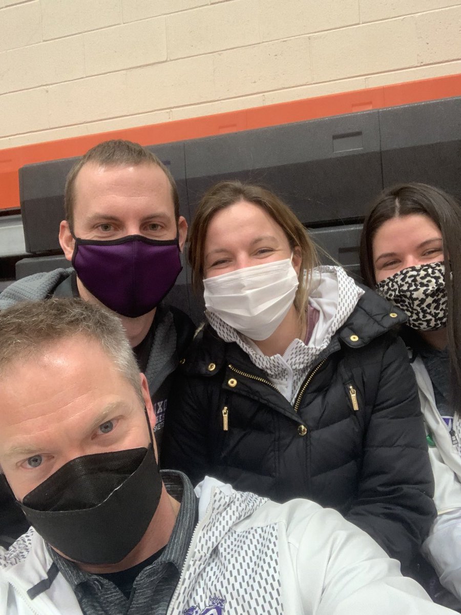 duchessbasketb1's tweet photo. 🟣👑🏀Duchesses win vs West Aurora 41-35 to move to 25-5 on the year. And now on to dekalb to root on the Dukes! https://t.co/JFXfu2xV53