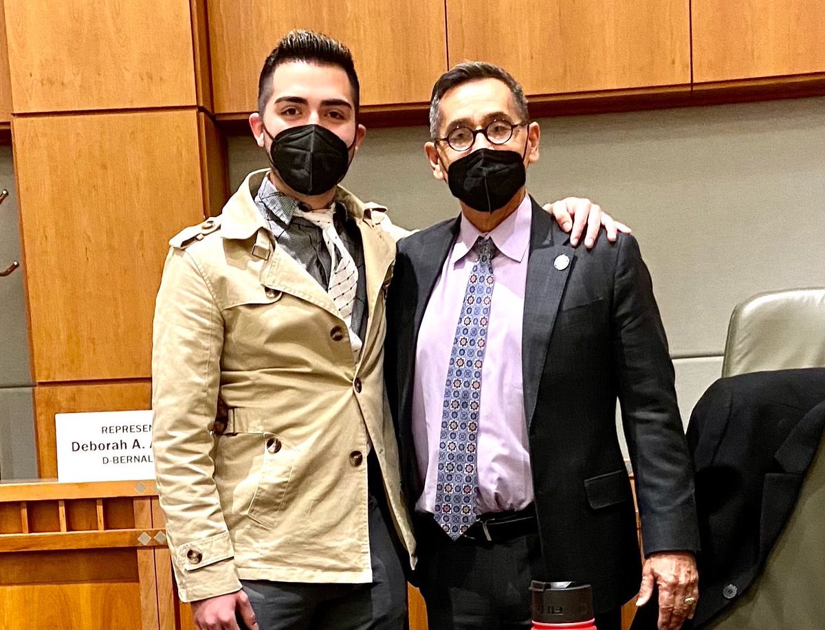 rogerfornm's tweet photo. It is blessing to be back on the NM House floor. There’s a lot of work to be done in the next two weeks on behalf of our #rural communities— specifically passing my landmark rural infrastructure bill #HB173. (Former Moving Arts student Eduardo Maes was my intern). #nmleg https://t.co/wlMw5xSNBA