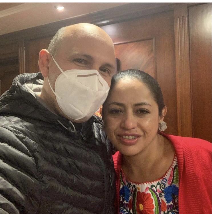 Jaime Sánchez Yánez, hermano de Luis Eduardo Sánchez, socio de Álex Saab y del narcotraficante Álvaro Pulido #Foglocons, junto a la prefecta de Pichincha Paola Pabón. 👇