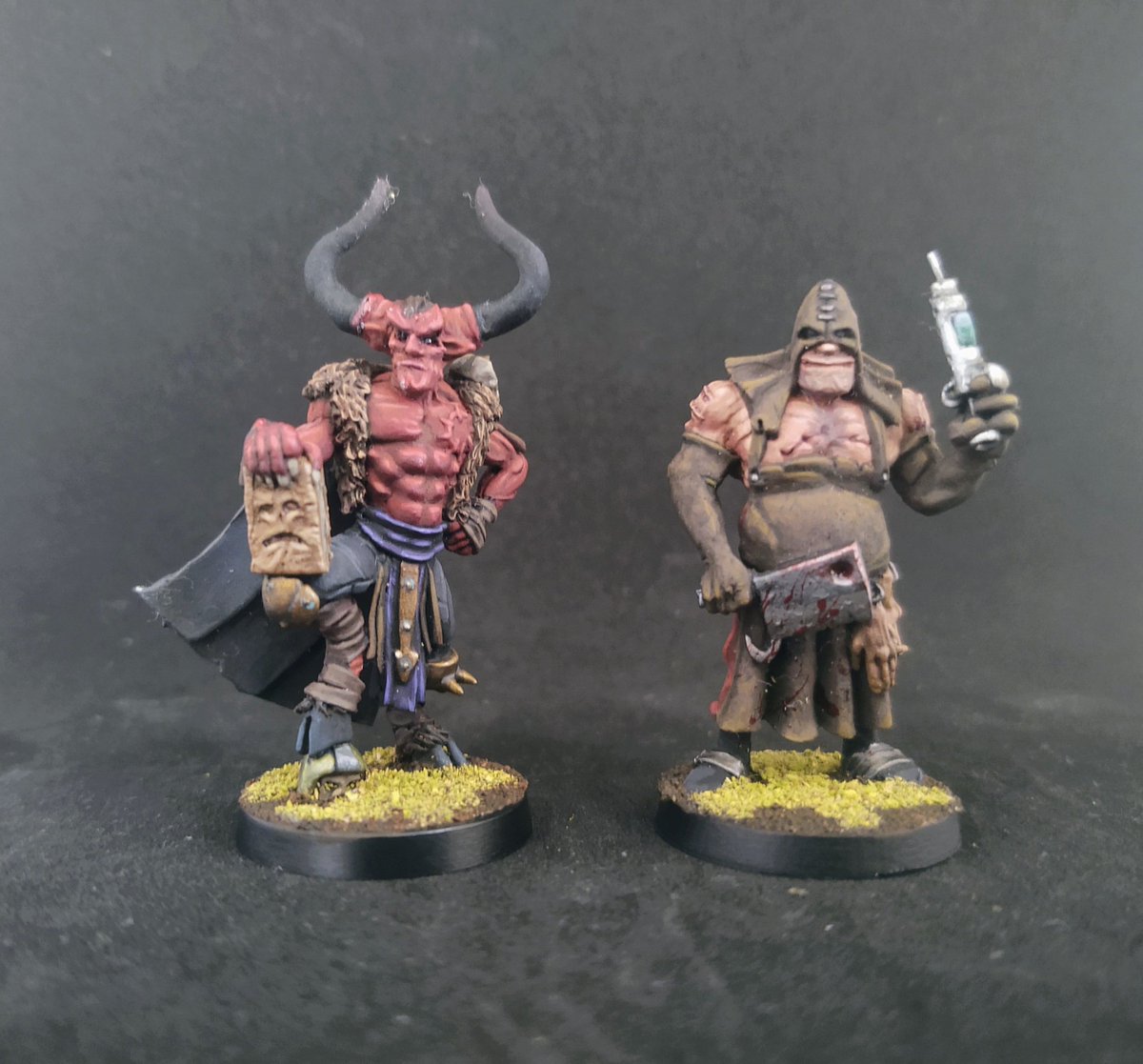 Goblin_Guild's tweet photo. Chaos & Khorne Staff #bloodbowl #fantasyfootball #goblinguild #goblinguildminiatures https://t.co/T3rnYeYCPG
