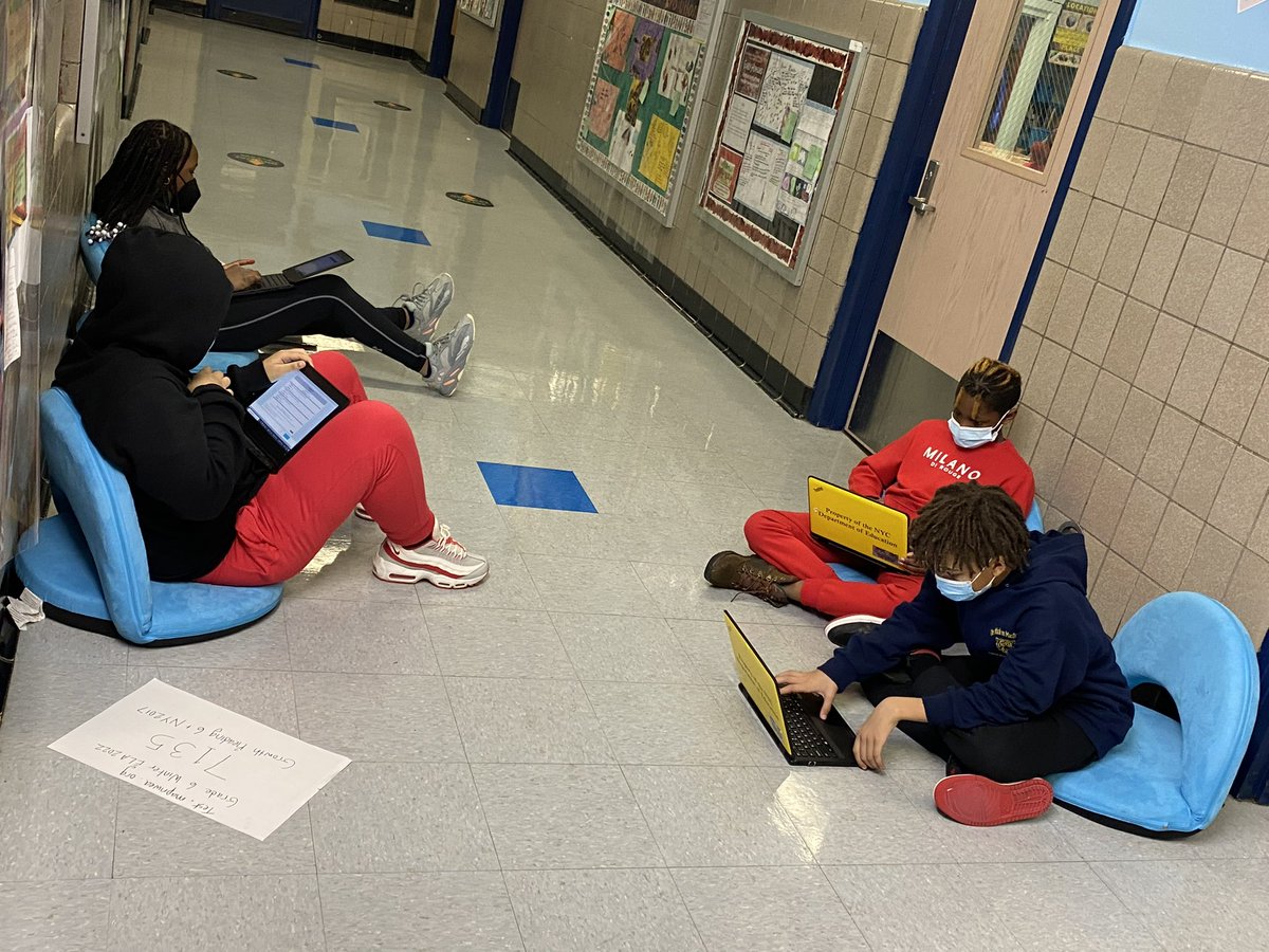 MiddleSchool35's tweet photo. So comfortable in our space on “WEAR RED FRIDAY! In our school community all areas are conducive to learning @MrsFranklin814 #ms35rocs #learningenvironmentsmatter https://t.co/ppX7xaMWmU