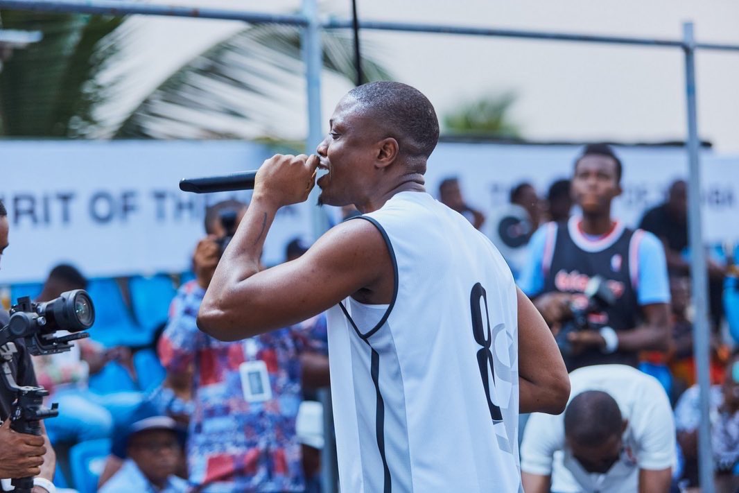NBA_Africa's tweet photo. Some of Naija's finest personalities showed off their ball skills during the @Hennessy celebrity basketball game at Landmark Beach Front #SpiritOfTheNBA #Hennessyxnba #NBAAfrica https://t.co/nBzCpbtXH4