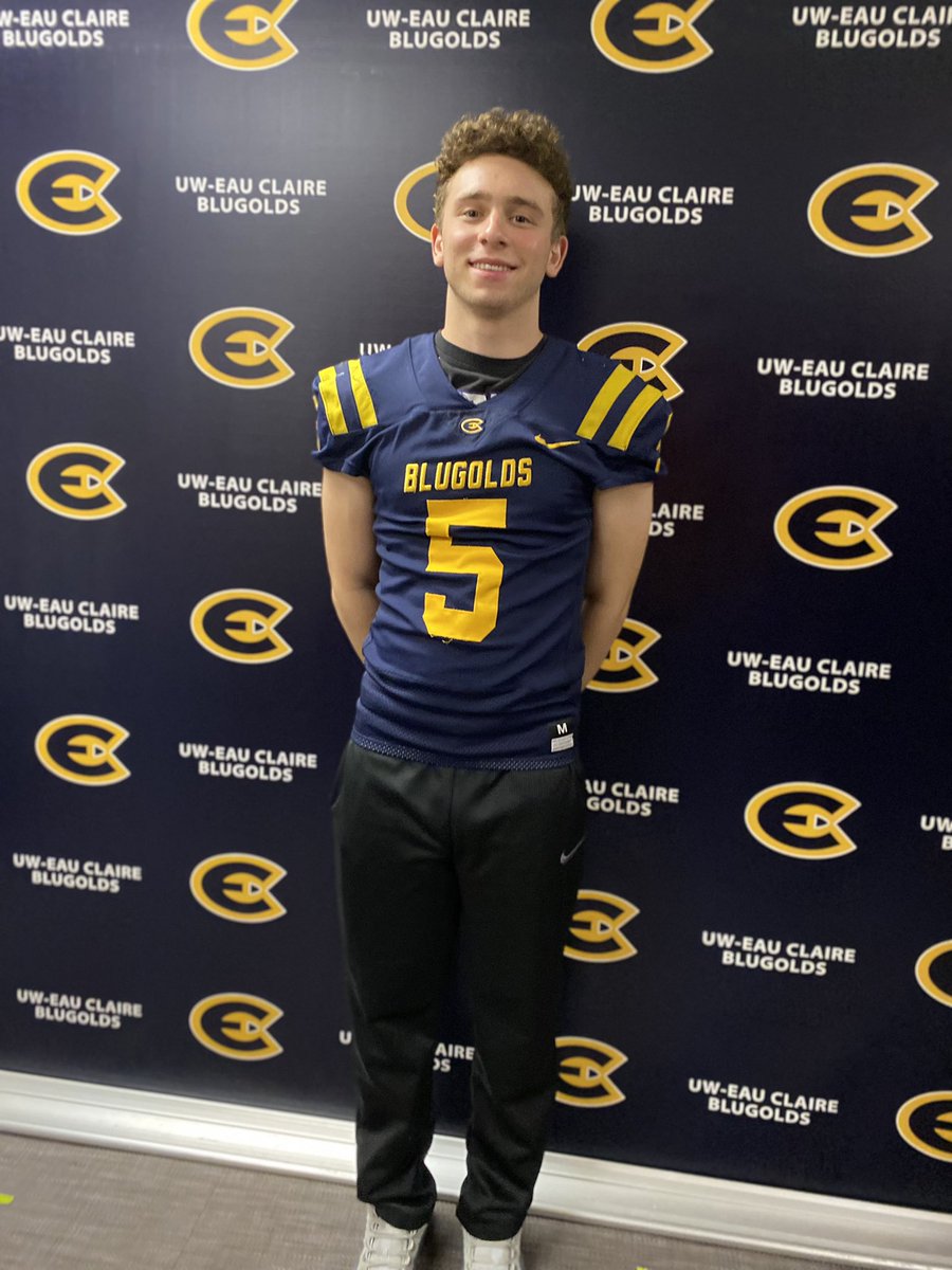 dannykarofsky's tweet photo. Thank you @UWECFootball @CoachBeschorner @Coach_Dickinson and @Coach_Trip for an amazing visit this morning. #RollGolds https://t.co/op4dpflpOU