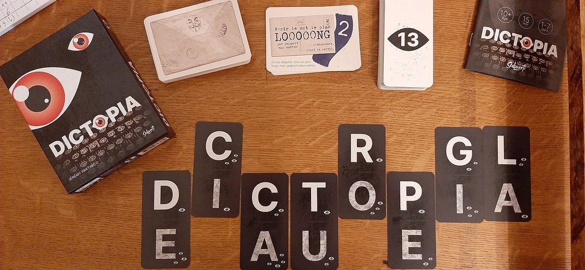 pigredorou's tweet photo. Encore un nouveau jeu ! #dictopia #j2s
Merci pour ce très bon jeu de lettres ! https://t.co/jtaO76K06m