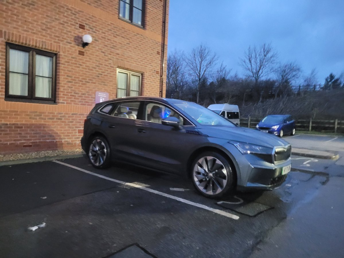 Just experienced my first double electric charger let down at my hotel - and at a nearby gym. The search will continue at dawn...