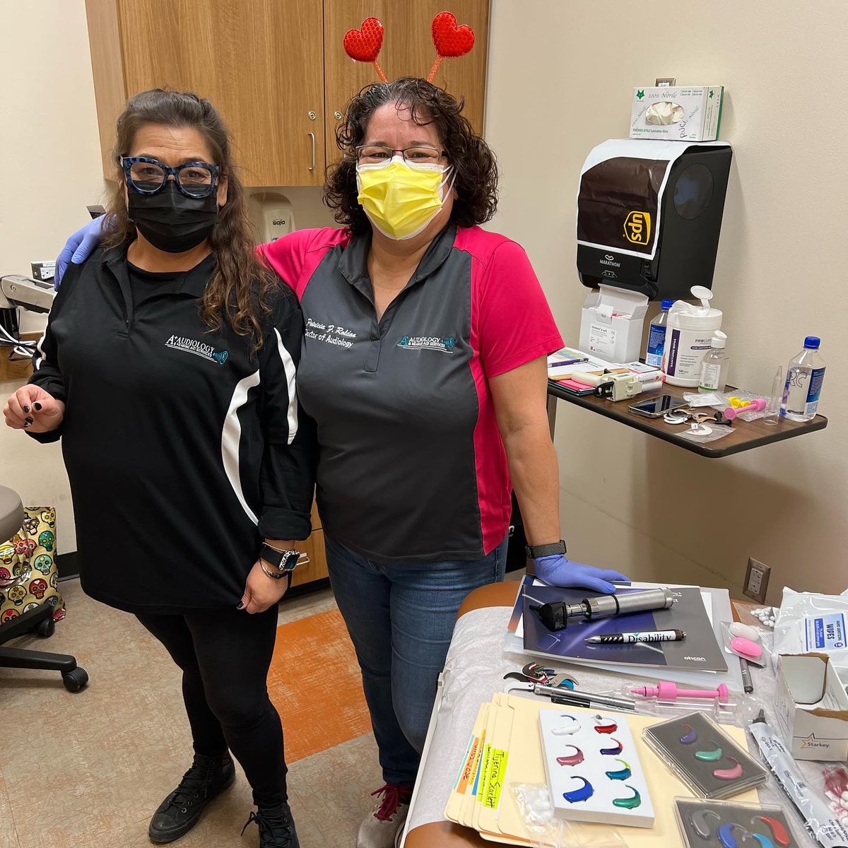 MISDDeafed's tweet photo. Thank you Dr. Roldan and staff for helping make @aidthesilent possible for our students!! 💕🤟🏻@sped_misd https://t.co/TUT1Gcu9Tq
