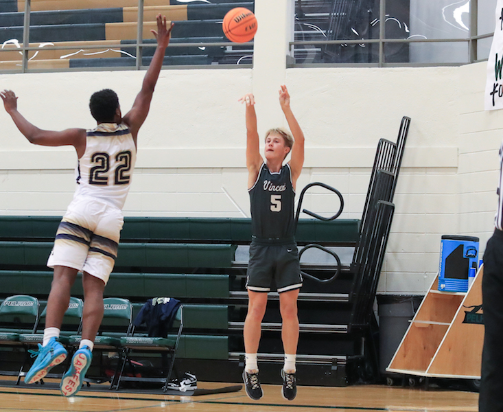 AlecEtheredgeSC's tweet photo. Vincent has started playing its best basketball at the season at the right time and ended the regular season with a win against Ragland last night. @GoodmanQun 

Story: https://t.co/N6Dci91Toh https://t.co/SFlAwvXmbL