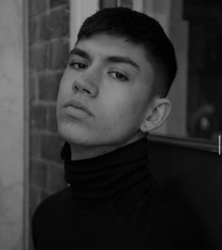 zayjami's tweet photo. …i stand corrected, think it’s been young lucien ward he’s been serving this whole time. https://t.co/ulLE00ILoP