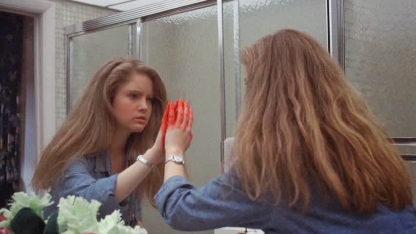 Happy birthday to Jennifer Jason Leigh! 