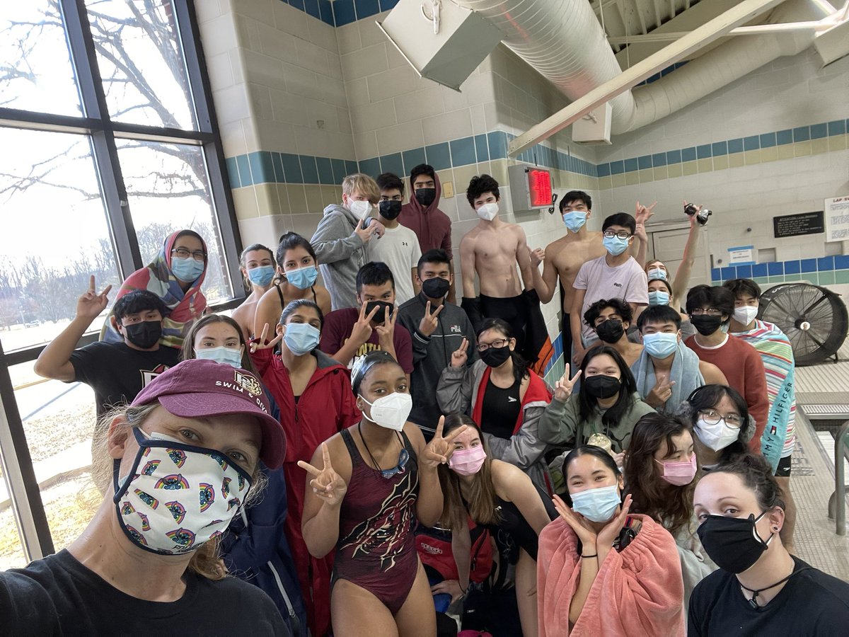 pb_swimdive's tweet photo. Panther Nation, here are your 2nd place (girls) and 3rd place (boys) Division IV Swim and Dive team!! Congratulations on a fantastic finish!! @pbhs_sports @AfieMirshah https://t.co/aUn12fX6ln