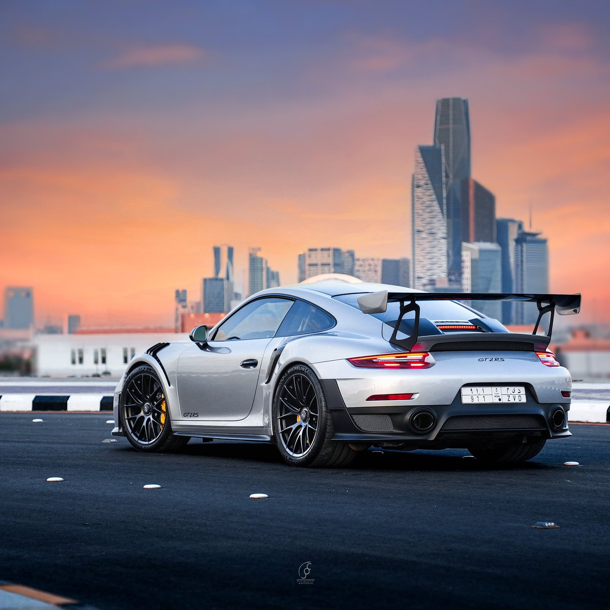 ofehaid's tweet photo. GT2 RS https://t.co/WaydP1TA1J