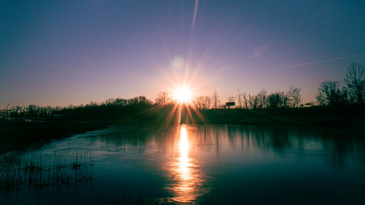 here is my "first mint" on <a href="/TeiaCommunity/">Teia Community</a> , goodbye hicetnunc

20 editions / 1.2 $xtz a bit of landscape photography
lemme know what you think! link below