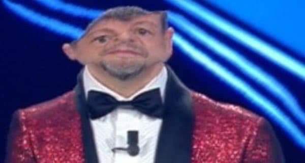 blinkhbdl's tweet photo. cantanti: posso dire una cosa?
amadeus:
#sanremo2022 https://t.co/GueEXjdkF0