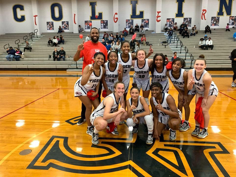 Huge victories today over Tomball Memorial. Varsity topped Tomball Memorial 48-43 which put them in a tie for first place in district with one game remaining. JV also secured a 52-15 win and a district championship.