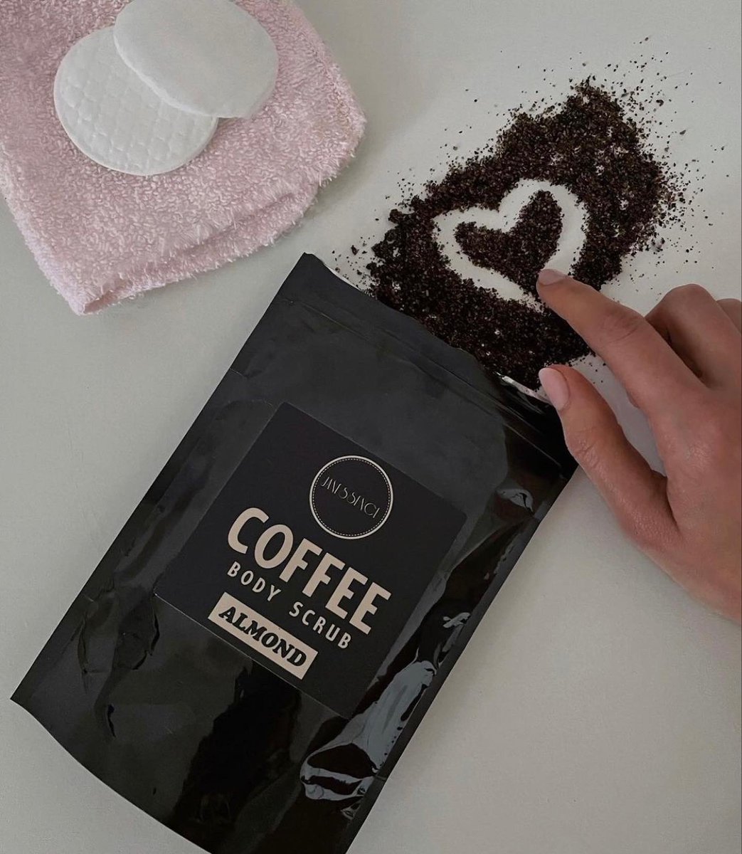 Janessence_'s tweet photo. Saturday self-care ☕️🧖🏻‍♀️🤍✨⁣
Babe lauurence.p treating herself with our Almond Coffee Body Scrub 150g 😍⁣
⁣
https://t.co/UIN5D40Xaj

#Janessence #Janessencebabe #organic #natural #vegan #skincare https://t.co/GDOOS4PsG8