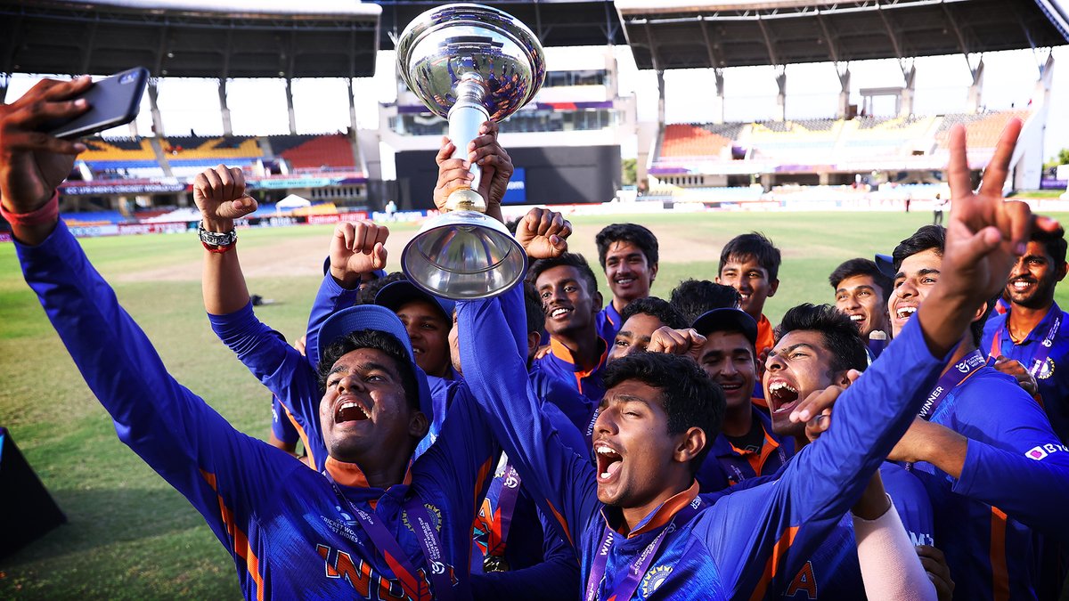 ICC's tweet photo. That winning feeling 🙌💙

India have lifted their fifth #U19CWC trophy after beating England in the 2022 final 🏆

@OPPOIndia #shotoftheday https://t.co/ZzA940qEYH