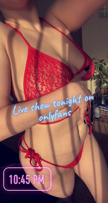 💋💋 link in bio . 10 % off if you subscribe right now ! Cum see me 🤤🤪 https://t.co/Sk9FiTucNR<a href="/tag/emmaryder"class="tags"><span>#emmaryder</span></a>