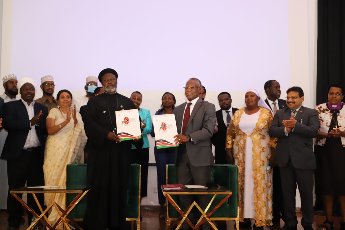 .<a href="/irck_info/">Inter-Religious Council of Kenya(IRCK)</a> #WorldInterfaithHarmonyWeek promotes harmony between all people regardless of their faith. It recognises the imperative need for dialogue among different faiths&amp;religions to enhance mutual understanding, harmony&amp;cooperation among people #WIHW2022 #JISRA <a href="/Mensenmissie/">Mensen met een Missie</a>