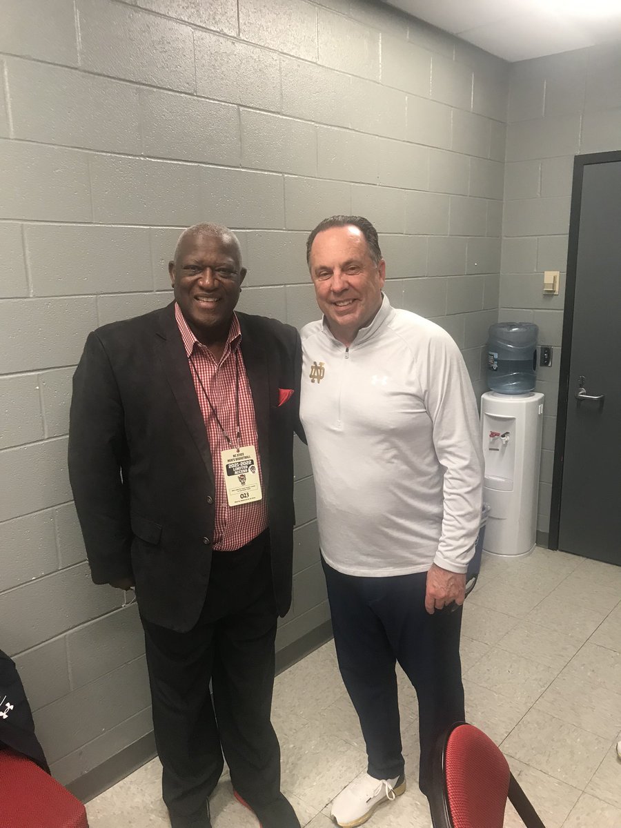 DeMathaCatholic's tweet photo. Stags after today’s NC State - Notre Dame game:  Dereck Whittenburg ‘79 and Mike Brey ‘77. https://t.co/hDCDLPK98I