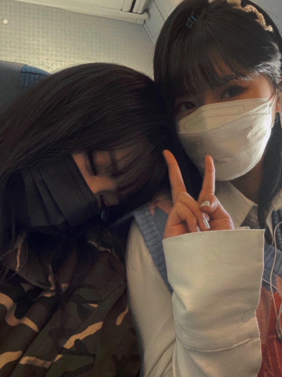 PIXYCATCHERPICS's tweet photo. this kind of photos is just kwmzks
⭒#pixy #픽시⭒#dreamcatcher #드림캐쳐⭒ https://t.co/FOqU0uF0KI